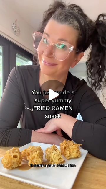 Iléna Tovia on Instagram: "Time for Ramen!  #ramen #snackbreak #cooking #Recipe" Fried Ramen, Instagram Time, Cooking Recipe, Super Yummy, Ramen, Good Food, Snacks, On Instagram, Instagram