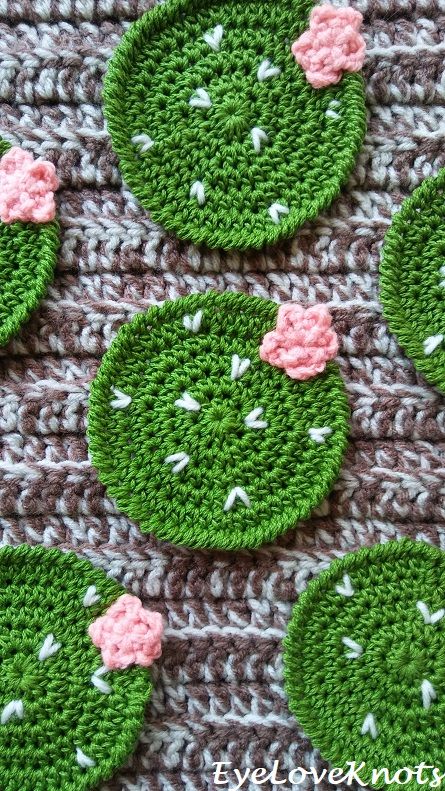 Cactus Coaster Crochet Pattern Free, Cactus Coasters Crochet, Cactus Coasters, Crochet Blouses, Coasters Crochet, Crop Top Pattern, Pear Cactus, Crochet Cactus, Crochet Crop Top Pattern