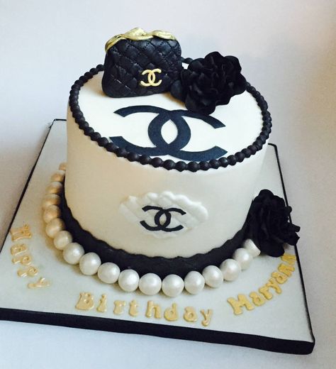 Channel Birthday Cake, Chanel Torte, Dior Cake, Coco Chanel Cake, Chanel Birthday Cake, Channel Cake, Birthday Cake Images, Tiffany Cakes, Chanel Cake