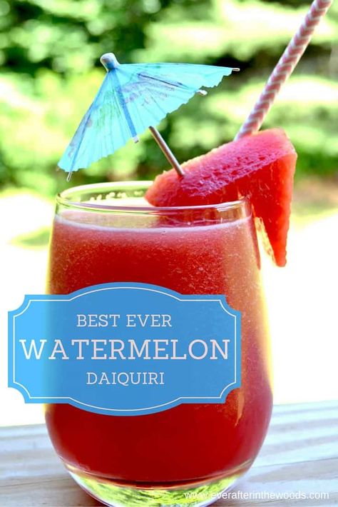 The Best Watermelon Daiquiri - Ever After in the Woods Watermelon Daquiri Recipe, Watermelon Mixed Drinks, Watermelon Alcoholic Drinks, Watermelon Daiquiri, Wine Slushie Recipe, Fruity Mixed Drinks, Best Watermelon, Frozen Drinks Alcohol, Easy Mixed Drinks