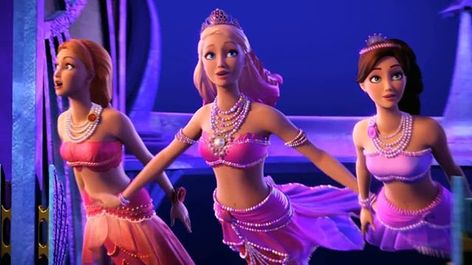 Barbie Pearl Princess, Pearl Princess, Mermaid Movies, Mermaid Pose, Free Barbie, Disney Enchanted, Mermaid Tale, Promotional Image, Barbie Life