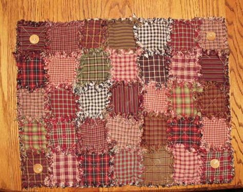 Homespun rag quilt instructions and pattern for quilted ragged placemat. Rag Quilt Instructions, Quilt Placemats, Quilted Placemat Patterns, Quilt Instructions, Diy Placemats, Place Mats Quilted, Quilts Decor, Placemats Patterns, Homespun Fabric