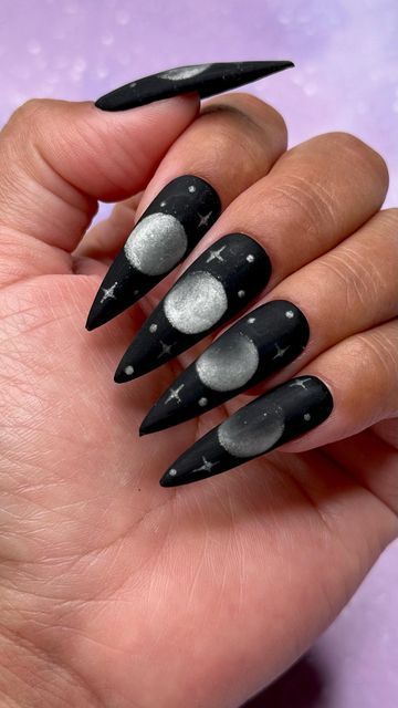 Cat Eye Nail Art, Cat Eye Nail, The Moon Phases, Magical Moon, Eye Nail Art, Moon Cat, Cat Eye Nails, Nail Art Tutorial, Art Tutorial