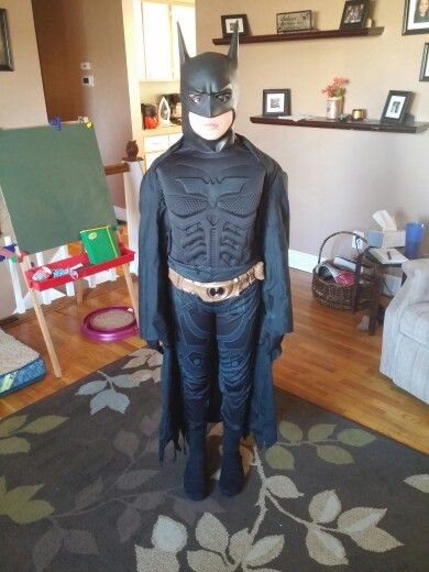 Cheap Batman Costume. Costume Meme, Batman Meme, Meme Costume, Batman Costumes, Batman Costume, Costume Inspo, Hallows Eve, Batman, Couture