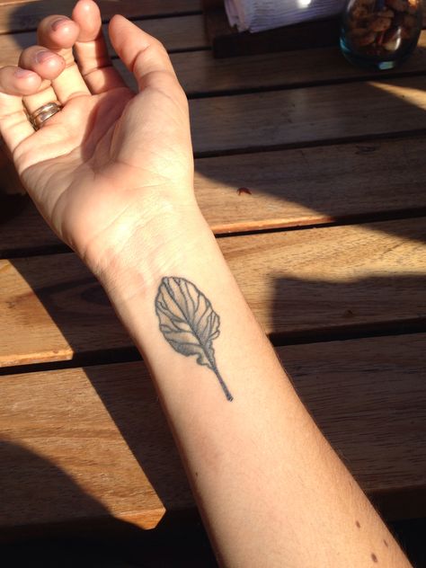 Would you get this on your arm? Kale Tattoo, Tattoo Techniques, Tattoo Idea, Arugula, Have Some Fun, Tattoos And Piercings, Kale, Flower Tattoo, Tatting