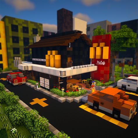 Minecraft Mcdonalds Ideas, Minecraft Mcdonalds Interior, Mcdonald Restaurant, Minecraft Grill, Minecraft Mcdonalds, Minecraft Pub, Minecraft Restaurant, Minecraft Stores, Minecraft Room Decor