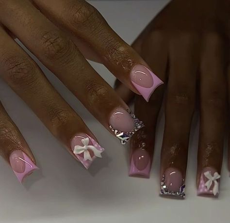 Square Nails With Initials, Flare Acrylic Nails, Pink Square Nails, Nails With Initials, Acrylic Nails Square, Nail Ideas Pink, G Initial, Purple Acrylic Nails, Hard Nails