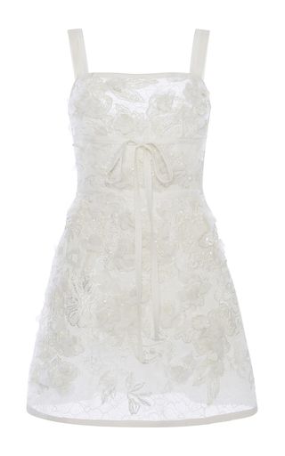 Embroidered Cady Mini Dress by ELIE SAAB for Preorder on Moda Operandi White Beaded Dress, Beaded Dress Short, White A Line Dress, Fotografi Digital, White Embroidered Dress, Lace Summer Dresses, Striped Dress Summer, Floral Dresses Short, White Short Dress