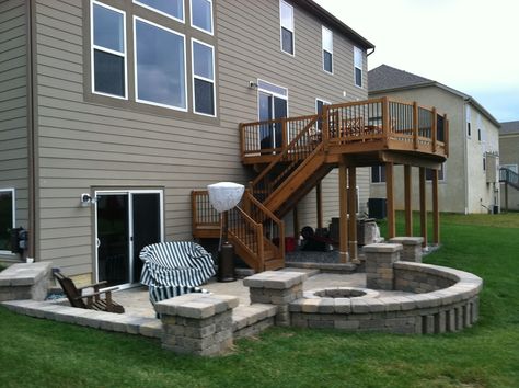 Second story deck above a paver patio www.creative-earthscapes.com Walkout Basement Patio, Garden Grasses, Patio Under Decks, Diy Patio Ideas, Second Story Deck, Under Deck, Backyard Patio Deck, Patio Remodel, Romantic Luxury