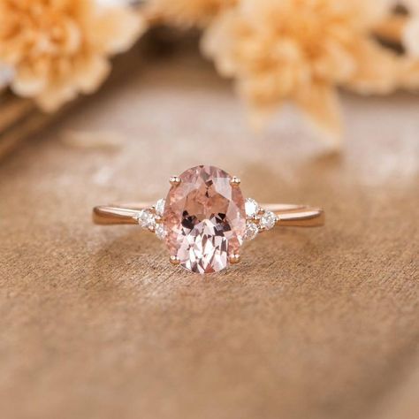 Morganite Engagement Ring Rose Gold, Wedding Gifts For Men, Romantic Rings, Ring Cluster, Engagement Ring Rose Gold, Rose Gold Bridal, Pink Sapphire Ring, Simple Diamonds, Simple Engagement Rings