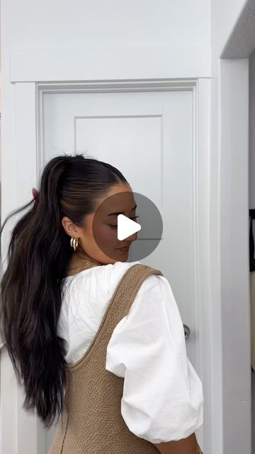 Emily Chandler on Instagram: "I’ll take all the extra volume✨🤍🙌🏽😚 #fyp #hairtok #hairhacks #hairstyles #hairtutorial #easyhairstyles #healthyhair #longhair" Drunk Olympics, Volume Hairstyles, Short Hair Styles Easy, Volume Hair, Step Moms, Hair Videos, Hair Hacks, Healthy Hair, Hair Tutorial