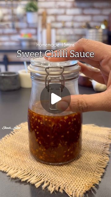 Homemade Sweet Chili Sauce, Chinese Five Spice, Food Change, How To Make Chili, Five Spice, Sweet Chilli Sauce, Corn Flour, Chili Garlic Sauce, Sweet Chilli