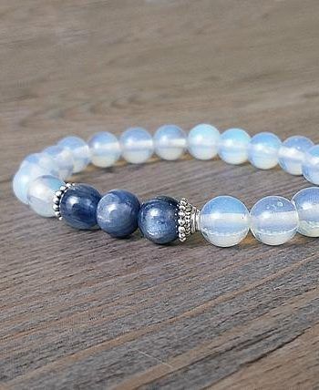 Crystal Bracelets Diy, Gift Ideas Jewelry, Kyanite Bracelet, Bracelets For Sale, Handmade Gift Ideas, Ideas Jewelry, Stone Bracelets, Bracelets Design, Beads Bracelet Design