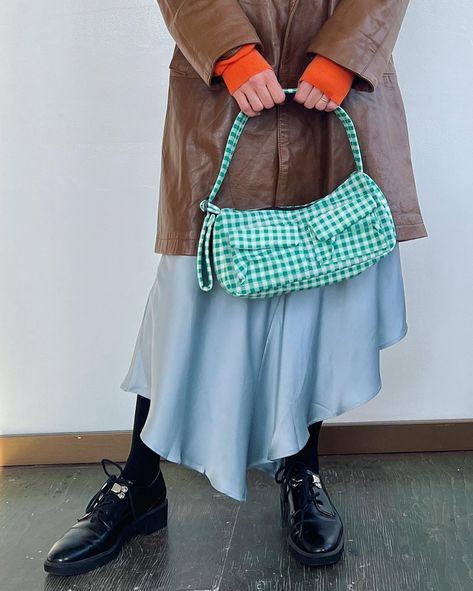 Favorite @baggu mini bags in store and more 🌷 visit us daily 11-6 Baggu Bags, Green Gingham, Vintage Pieces, Mini Bags, Lemon Grass, 7 H, Magnetic Closure, Flap Pocket, Easy Access