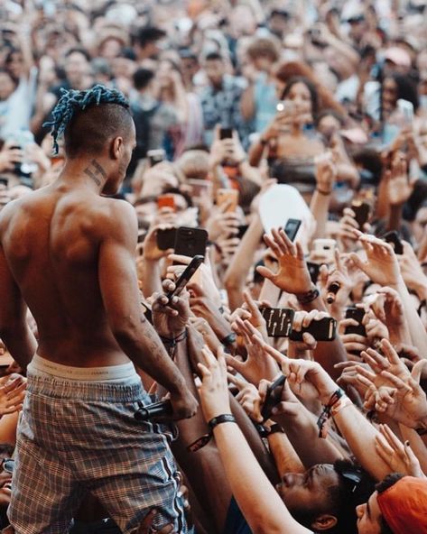 Xxxtentacion Wallpaper, Rapper Wallpaper Iphone, Xxxtentacion Quotes, Miss X, Rapper Art, X Picture, True Legend, Rap Wallpaper, Cute Rappers