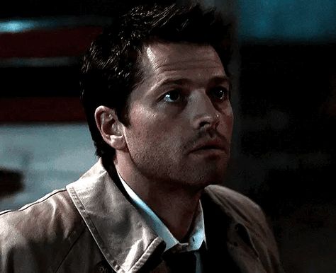 Castiel Gif, Castiel Aesthetic, Jo Harvelle, Claire Novak, Castiel Supernatural, Tv Supernatural, Supernatural Fandom, It Movie Cast, Misha Collins