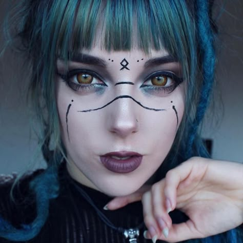 Pagan Makeup, Warrior Makeup, Viking Makeup, Witchy Makeup, Halloweenský Makeup, Witch Makeup, Halloween Makeup Inspiration, Emo Makeup, Edgy Makeup