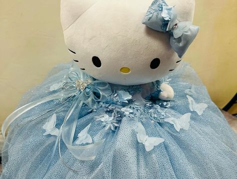 #custom #hellokitty #babyblue #misquinceaños #lastdoll #recuerdosgema #smallbusiness #party Quince Hello Kitty, Quinceanera Stuff, Quinceanera Centerpieces, Quinceanera Theme, Blue Quince, Quinceanera Themes, Quinceanera Ideas, Quince, Quinceanera