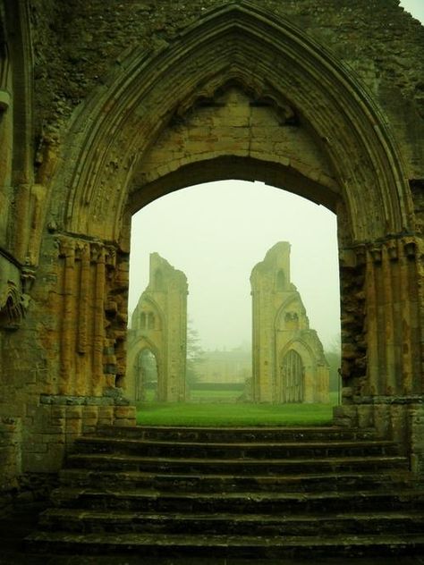 Looking into what was the nave of Glastonbury Abbey, built from the 11th-14th century & then dissolved by Henry VIII Glastonbury Abbey, Ancient Places, Magic Places, Abandoned Homes, Old Stone, Ancient Ruins, Architectural Inspiration, Staircases, Magical Places