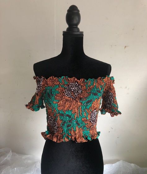 Smokey Ankara Top Styles, Ankara Photoshoot, Ankara Crop Top Styles, Offshoulder Croptop, Afro Clothes, Elastic Crop Top, Ankara Top Styles, Ankara Crop Top, African Tops