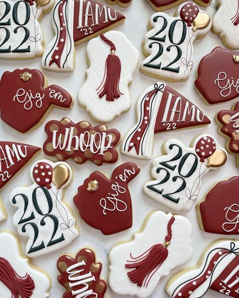 Aggie Graduation Party, Graduation Gown Cookies, Grad Cookies, Aggie Ring, Sugar Cookie Royal Icing, Wild One Birthday Party, Graduation Cookies, Plaque Cookies, Themed Desserts