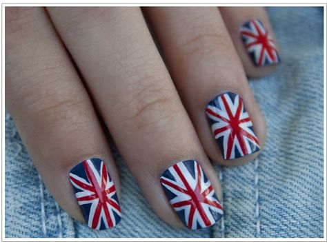 British flag! British Flag Nails, Union Jack Nails, Flag Nails, Uk Nails, London Nails, Uk Flag, British Flag, Union Jack, Mani Pedi