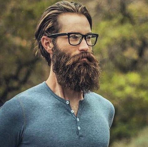 Barba Hipster, Man With Glasses, Long Hair Beard, Beard Wax, Beard Haircut, Epic Beard, Big Beards, Beard Hairstyle, Beard Lover