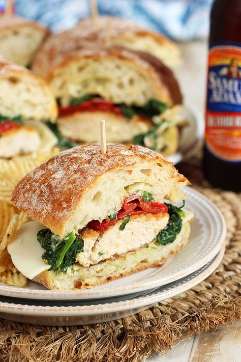 Italian Chicken Cutlet, Chicken Cutlet Sandwich, Cutlet Sandwich, Ciabatta Roll, Chicken Cutlet, Sandwich Ideas, Italian Recipes Traditional, Fried Chicken Breast, Ciabatta Bread