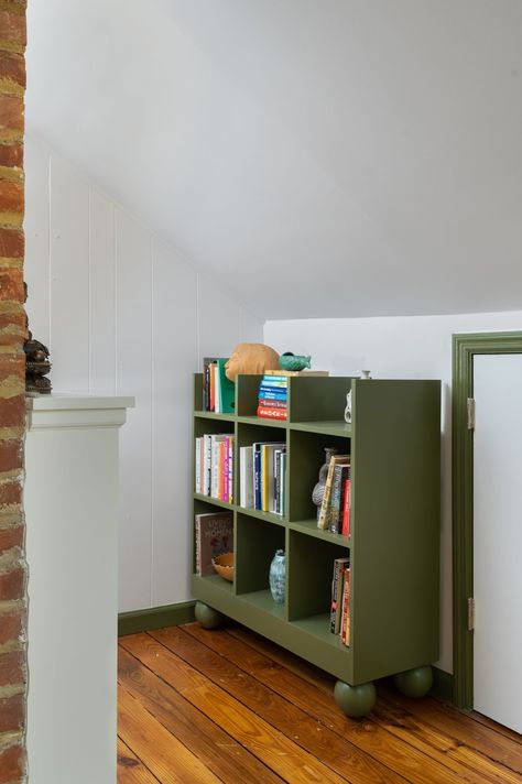 Jacoby — SPACES by Hollie Velten LLC Kids Room Attic, Small Room Storage Ideas Bedroom, Ikea Bookshelf Ideas, Playroom Guest Room Combo Ideas, Home Office Guest Room, Small Guest Room Office, Playroom/guest Room, Attic Guest Room, Guest Room Storage