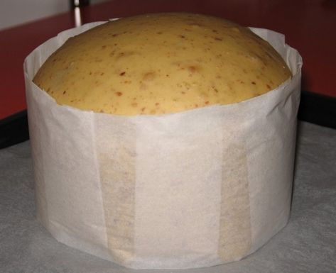 Cucina Green: PANETTONE FATTO IN CASA CON LA PLANETARIA Stollen Bread, Italian Christmas Cake, Biscotti Cookies, Torte Cake, Xmas Cake, Xmas Food, Bread Cake, Small Cake, European Food