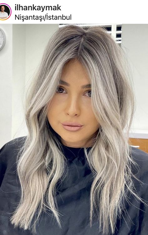 Light Ash Blonde Hair Color, Ashy Blonde Hair, Straight Hair Highlights, White Blonde Highlights, Perfect Blonde Hair, Grey Blonde Hair, Ash Blonde Hair Colour, Silver Blonde Hair, Hair Adviser