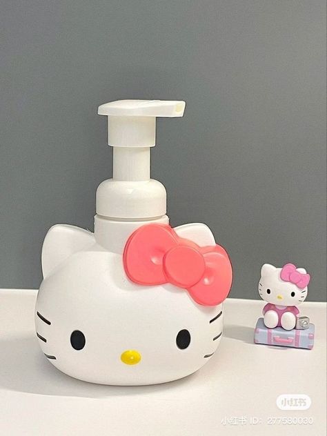 Cute Soap Dispenser, Cute Soap, Hello Kitty Bedroom, Images Hello Kitty, Hello Kitt, Hello Kitty Merchandise, Hello Kitty House, Hello Kitty Rooms, Hello Kitty Themes