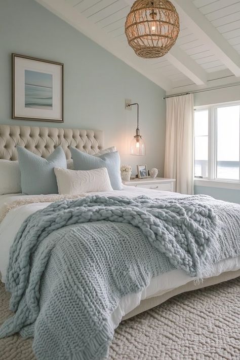 Seaside Bedroom Ideas, Barbie Bedding, Seaside Bedroom, Beach Inspired Bedroom, Awkward Corner, Coastal Room, Inspired Bedroom, Tranquil Retreat, Beach Room