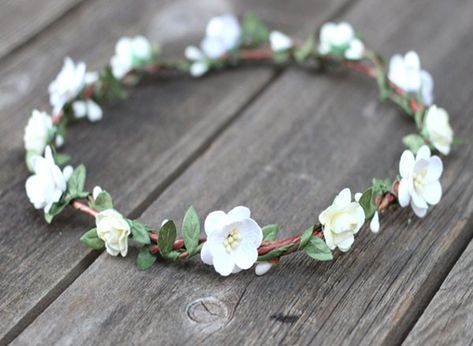 Baby Crowns, White Flower Crown Wedding, Earth Tone Wedding, Flower Headpiece Wedding, White Flower Crown, Headpiece Flower, Boho Flower Crown, Diy Flower Crown, Flower Tiara