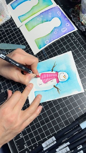 Watercolor Snowman Tutorial, Easy Christmas Watercolor Ideas, Easy Watercolor Christmas Cards Diy, Watercolour Snowman, Watercolor Snowmen, Snowman Watercolor, Watercolor Snowman, Watercolor Christmas Cards Diy, Diy Watercolor Cards