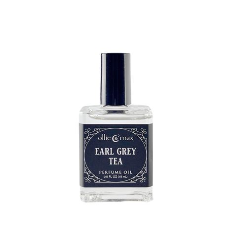 glass bottle with black label, earl grey tea vegan perfume oil 15ml Earl Grey Perfume, Powdery Scent Perfumes, Black Tea Perfume, Tea Scented Perfume, Earl Grey Aesthetic, Green Tea Perfume, Bergamot Perfume, Perfume Ingredients, Tea Perfume