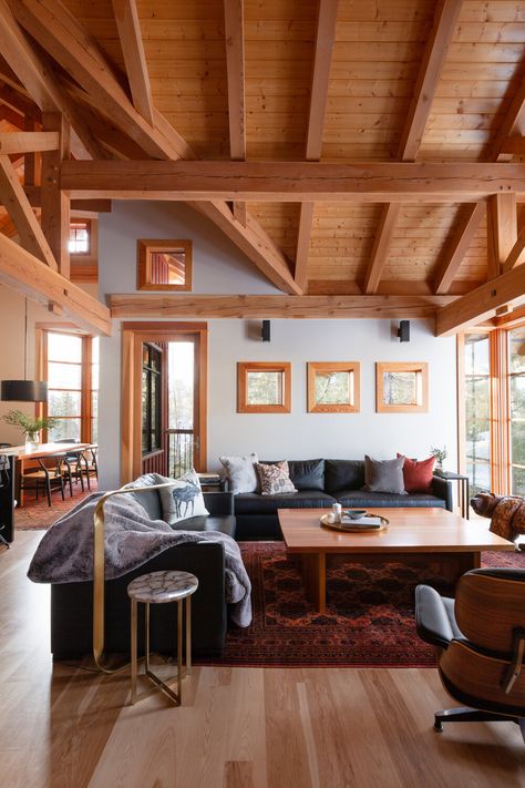 Chalet Inspired Home, Modern Minimalist Cabin, Small Timber Frame Homes Interiors, Living Room Chalet Style, Timber Frame Homes Interior, Timber Beams Ceiling, Timber Living Room, Chalet Windows, Modern Chalet Design