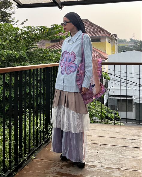 this outfit gives me sweet personality 👀🌺 outfit deetz shirt —— @eotes__ skirt —— @callie.cotton pants —— @lesstemporal shoes —— @verkaclogs bag —— @callie.cotton @worldoftavi . . . . . . . . modest fashion. embroidery shirt. layering Outfit Repeater, Sweet Personality, Embroidery Shirt, Fashion Embroidery, Shirt Embroidery, Cotton Pants, Modest Fashion, Layering, Give It To Me