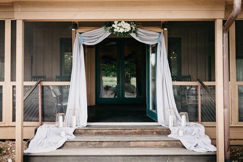 Porch Wedding Reception, Front Porch Wedding Ceremony, Bride House Decoration, Porch Wedding Ceremony, Traditional Christian Wedding, Front Porch Wedding, Porch Wedding, Christian Wedding Ceremony, Rustic Wedding Ceremony