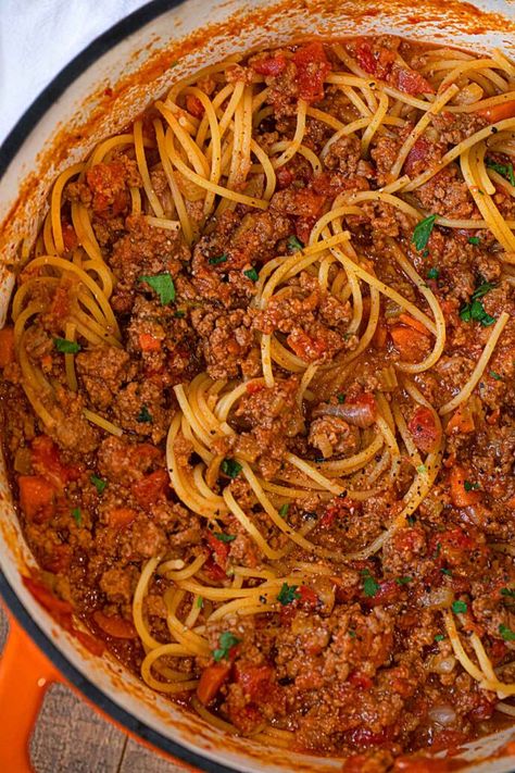 Italian Spaghetti Bolognese with Ground Beef Crockpot Bolognese, Ground Beef Carrots, Best Bolognese Sauce, Slow Cooker Bolognese Sauce, Vegetarian Bolognese, Homemade Bolognese Sauce, Slow Cooker Bolognese, Homemade Bolognese, Spaghetti Bolognese Recipe