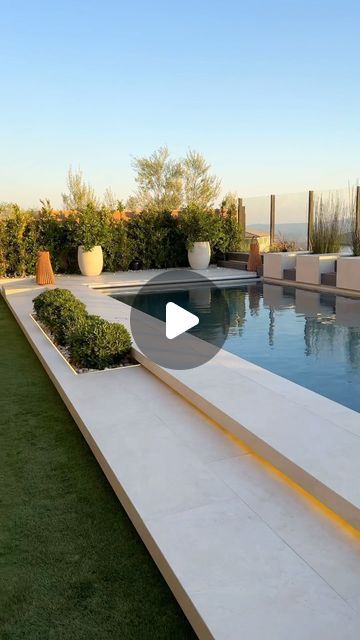 European Pool Design, Modern Pools Design, Dream Backyard Pool Luxury, Modern Rectangle Pool, Pool Hardscape, Pool Patio Ideas, Infinity Pool Backyard, Infinity Pool Design, Foxterra Design