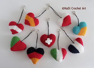 Crochet Teacher, Crochet Teacher Gifts, Carte Diy, Crochet Travel, Flag Diy, Switzerland Flag, Pakistan Flag, Crochet Market, Japan Flag