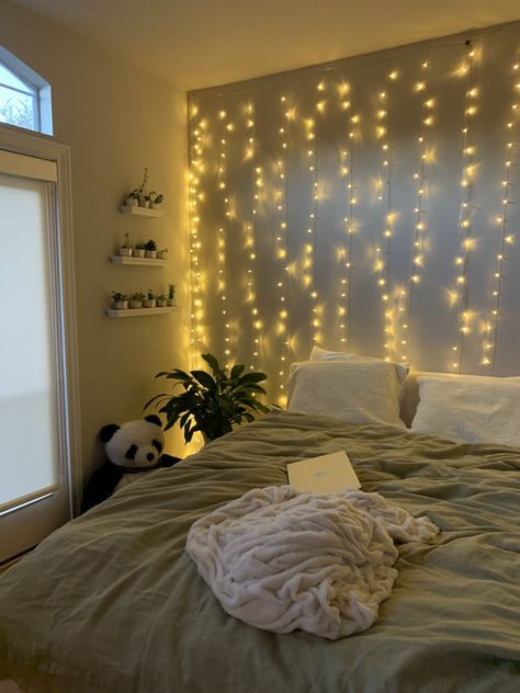 Room Upgrade, Redecorate Bedroom, Cozy Room Decor, Pretty Room, Dreamy Room, Room Design Bedroom, Dream Room Inspiration, Room Makeover Bedroom, Room Makeover Inspiration