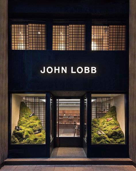 JOHN LOBB window display 2018 by QUEST terrarium Moss wall installation  #PlantedDesign #MossWall #MossWalls #Moss #MaintenanceFreeMoss #CustomDesign #EtsyShop #EtsySeller #MossBoss #NatureLovers #OutdoorLiving #PlantArt #PreservedMoss #PreservedPlants #PlantPainting #PreservedFlowers #ZeroMaintenance #PlantPower Shop Entrance, Terrarium Moss, Fashion Display, Store Entrance, Minimal Windows, Japanese Bar, Window Display Retail, Ed Design, Clothing Store Design