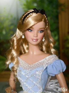 Barbie Coquette, Alice Alice In Wonderland, Old Barbie Dolls, Custom Barbie, Disney Princess Dolls, Barbie Outfits, Glamour Dolls, Barbie Vintage, Beautiful Barbie Dolls