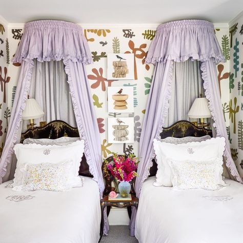 We are absolutely living for the personality and quirkiness that can be found in each and every room of Brent Neale Winston from @brentnealejewelry’s home, designed by her sister, @ramseylyonsdesign. “I love an over-the-top moment,” Winston confesses. Click the link in bio to see the rest of this historic Long Island home, as seen in our September 2024 Style Issue. Written by @lauraregensdorf Photos by @pernilleloof Styled by @tessawatson Cozy In Bed, Indian Apartment, Print Armchair, Brent Neale, Three Story House, Two Twin Beds, Antique Dining Tables, Shine The Light, Apartment In Paris