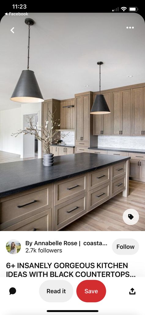 Different Color Island In Kitchen, Kitchen Cabinet White, White Oak Kitchen Cabinets, Black Kitchen Countertops, Black Kitchen Decor, White Oak Kitchen, Black Countertops, Oak Kitchen Cabinets, Dream Kitchens Design