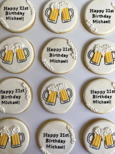 Beer Mug Cookies, Beer Themed Birthday Party, Mug Cookies, Beer Cupcakes, Beer Cookies, Royal Frosting, Royal Icing Cookies Recipe, Cake Drawing, Cookie Cake Birthday