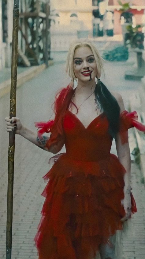 Harley Costume, Harleen Quinn, Harley Quinn Halloween, Margot Robbie Harley Quinn, Margot Robbie Harley, Blouse Ideas, Harley Quinn Artwork, Harley Quinn Comic, Harley Quinn Costume