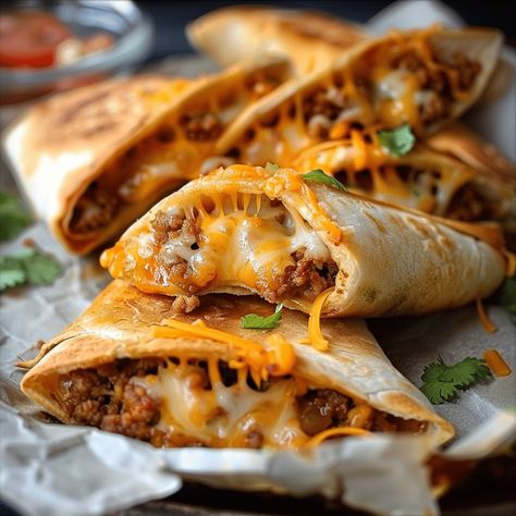 Savor these Loaded Cheesy Pocket Tacos, packed with seasoned beef, cream cheese, and Cheddar in crispy tortillas. Ideal for gatherings! Tortilla Pocket Recipes, Pocket Tacos, Pocket Recipes, Wet Burrito, Easy Taco Recipes, Crispy Tacos, Burritos Recipe, Soft Tacos, Nachos Recipe